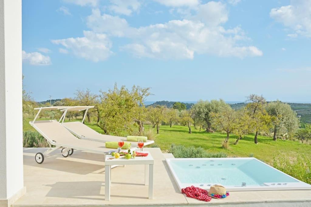 Villa Pettegola Tenuta Il Cavaliere Di Italia Noto- Vista Mare Mini Piscina Idromassaggio Kültér fotó