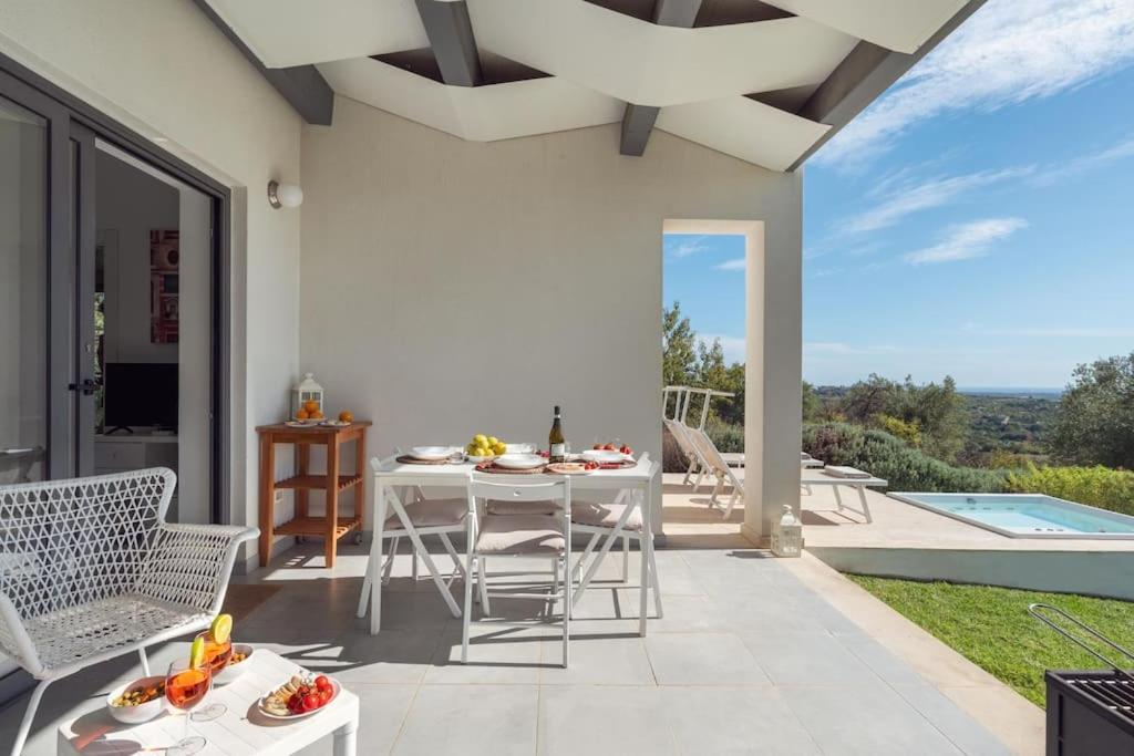 Villa Pettegola Tenuta Il Cavaliere Di Italia Noto- Vista Mare Mini Piscina Idromassaggio Kültér fotó